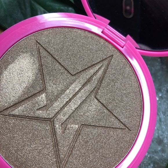 SKIN FROST: SO FUCKING GOLD - Picture 5 of 6